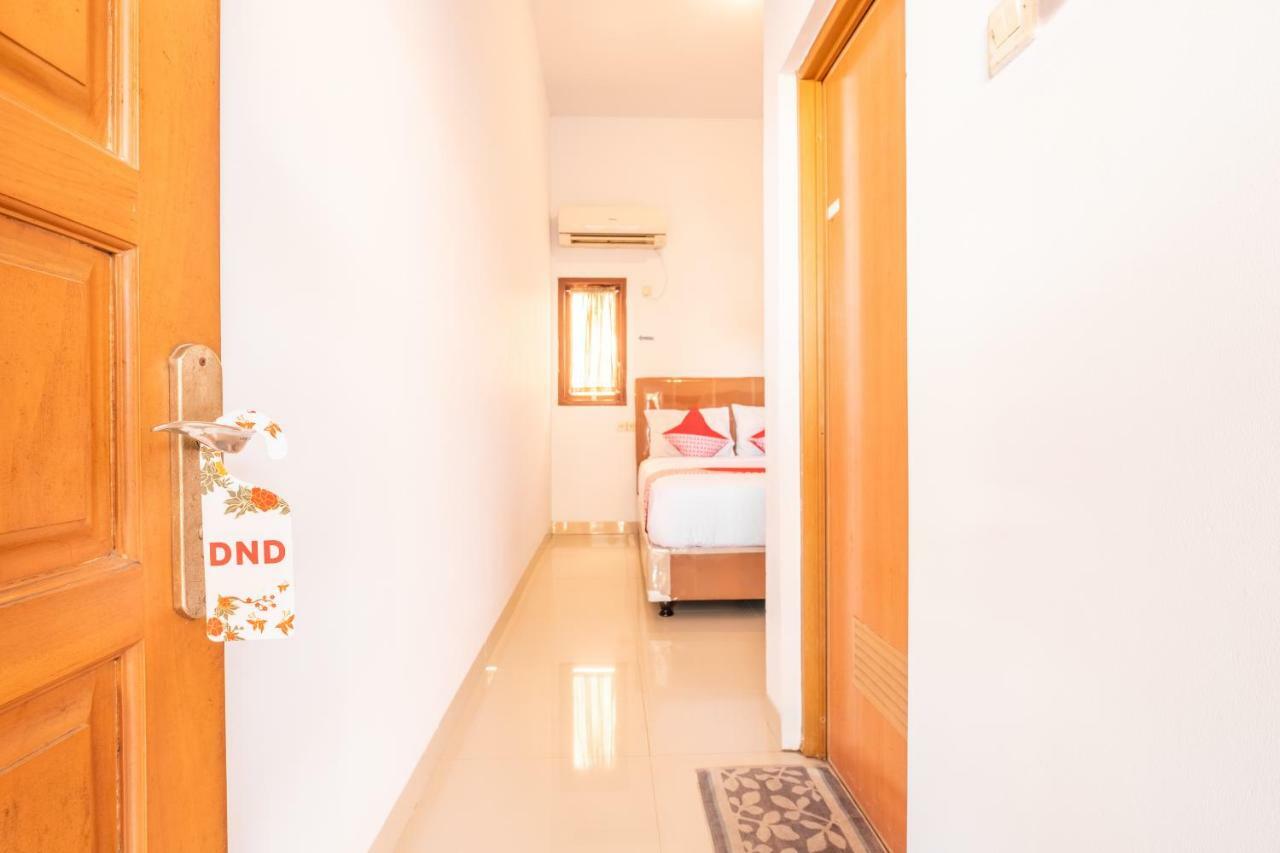 Oyo 863 Tenacity Guest House Syariah Cirebon Eksteriør bilde