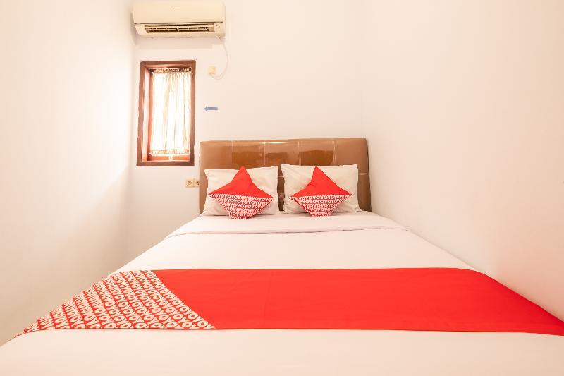 Oyo 863 Tenacity Guest House Syariah Cirebon Eksteriør bilde